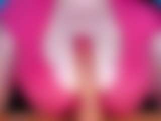 Live cam show with Clara - Amateur on AdultVida.com