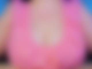 Live cam show with Clara - Role Play on Camsoda