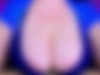 Clara's Live Sex Cam Show