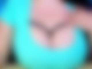 Clara's Live Sex Cam Show