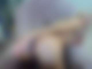 gigisquirter's Live Sex Cam Show