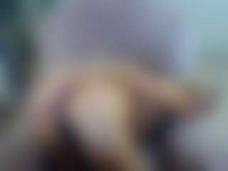 gigisquirter's Live Sex Cam Show