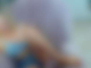 Live cam show with gigisquirter - Brown Hair on slutload