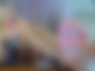 Live cam show with gigisquirter - Brown Hair Toys on Camsoda