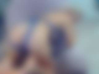 gigisquirter's Live Sex Cam Show