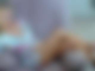 gigisquirter's Live Sex Cam Show