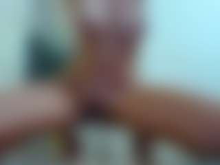 gigisquirter's Live Sex Cam Show