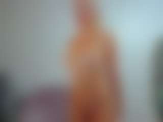 gigisquirter's Live Sex Cam Show