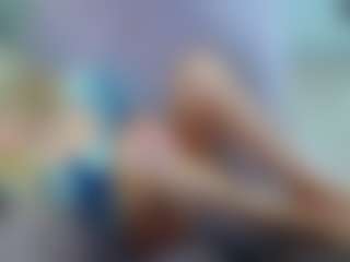 gigisquirter's Live Sex Cam Show