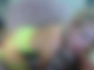 gigisquirter's Live Sex Cam Show
