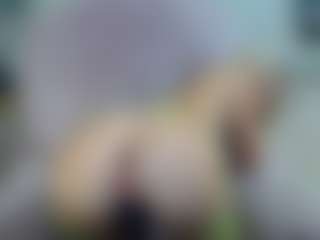 gigisquirter's Live Sex Cam Show
