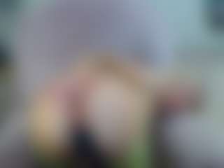 gigisquirter's Live Sex Cam Show