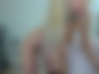 gigisquirter's Live Sex Cam Show