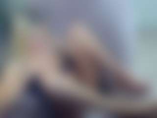 gigisquirter's Live Sex Cam Show