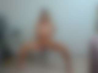 gigisquirter's Live Sex Cam Show