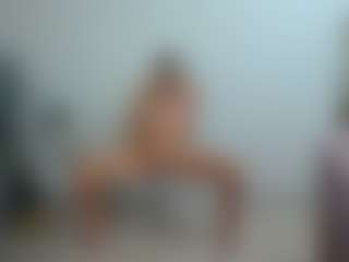 gigisquirter's Live Sex Cam Show