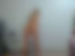 gigisquirter's Live Sex Cam Show