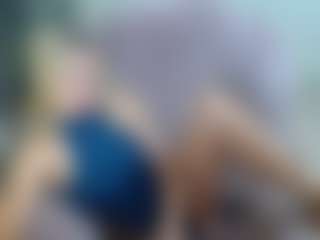 gigisquirter's Live Sex Cam Show