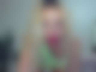 gigisquirter's Live Sex Cam Show