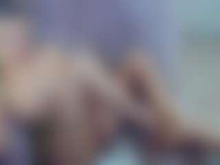Live cam show with gigisquirter - HD on makecum.org