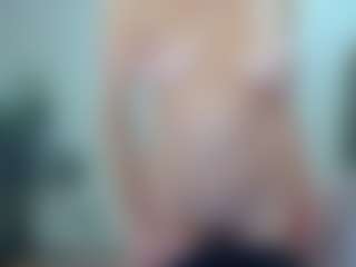 gigisquirter's Live Sex Cam Show