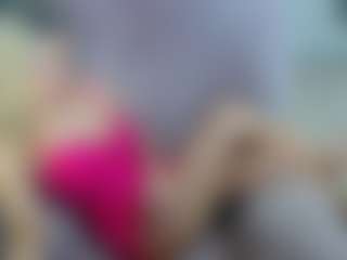 gigisquirter's Live Sex Cam Show