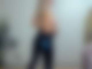 gigisquirter's Live Sex Cam Show