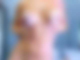 Live cam show with veronica - Facial on sexylivex.com