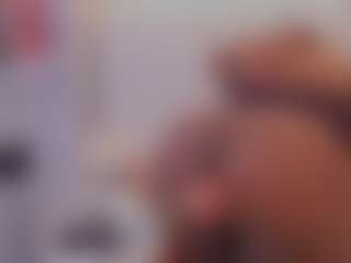 Vivian's Live Sex Cam Show