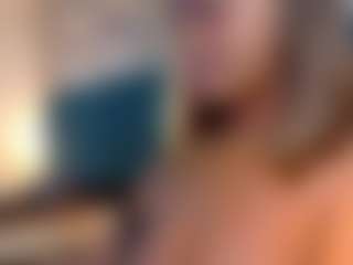 Vivian's Live Sex Cam Show