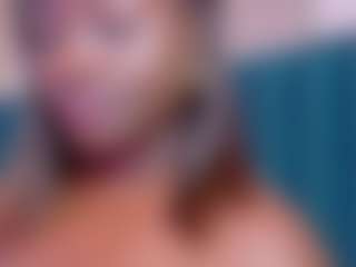 Live cam show with Vivian - Brown Hair on Camsoda