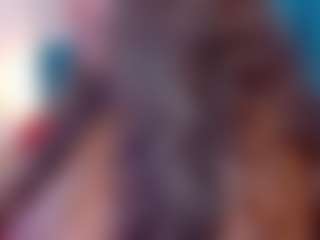 Live cam show with Vivian - Chubby on livesuperchat.net
