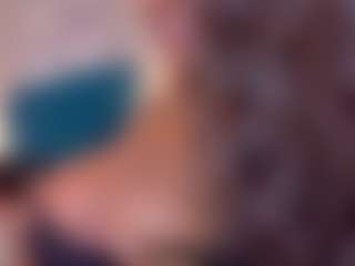 Vivian's Live Sex Cam Show