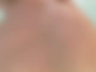 Penelope Laurent's Live Sex Cam Show