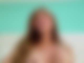 Live cam show with Penelope Laurent - BBW on CSO-WL
