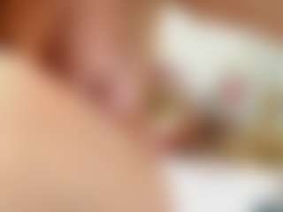 Live cam show with Penelope Laurent - Lingerie on xDating