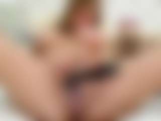 Live cam show with Penelope Laurent - Squirt Blonde Hair on Camsoda