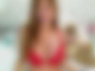 Live cam show with Penelope Laurent - Blonde Hair Curvy on Camsoda