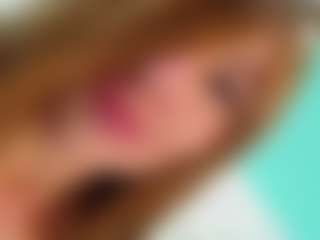 Live cam show with Penelope Laurent - Squirt Blonde Hair on Hubzter Live