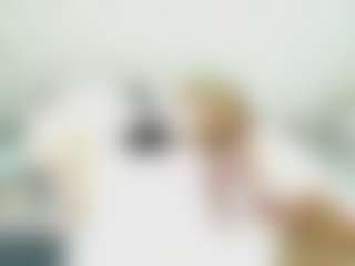 Live cam show with Penelope Laurent - Blonde Hair Shaved Pussy on Camsoda