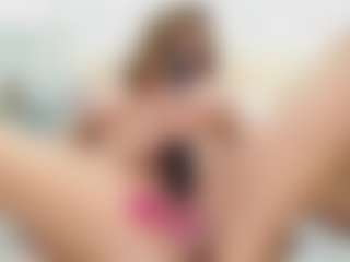 Live cam show with Penelope Laurent - Blonde Hair Dildo on xplaylive.com