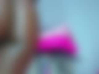 alejandrahottx1's Live Sex Cam Show