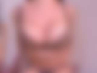 emilywhite's Live Sex Cam Show