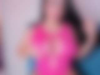 Live cam show with emilywhite - White Curvy on xblisslive.com | colombia