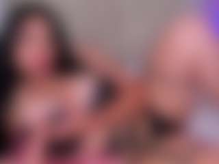 Live cam show with emilywhite - Sexwebcam on Gym Cam Girls