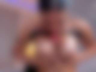 VIOLETA's Live Sex Cam Show