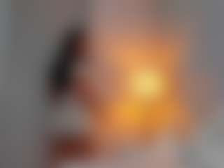 Live cam show with VIOLETA - Shaved Pussy on milfzrlive.com