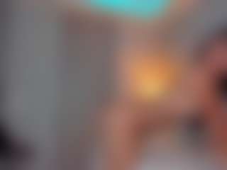 VIOLETA's Live Sex Cam Show