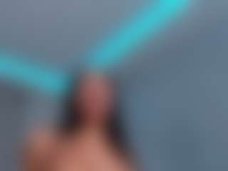 VIOLETA's Live Sex Cam Show