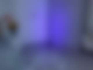 Live cam show with VIOLETA - Fingers on Dare Cams